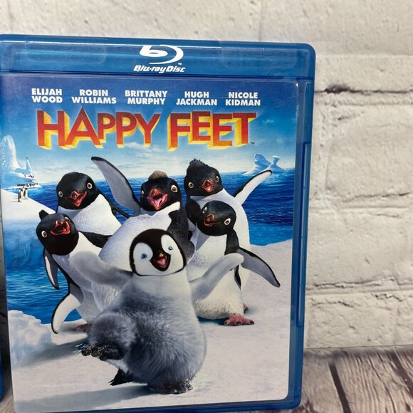 Kids Blu-Ray Movies Lot of 5 - Brave Happy Feet Ice Age Cloudy Family Guy - Picture 4 of 6